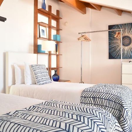 Architect-Designed Loft In A Historic Hilltop Neighborhood Lisboa Exterior foto