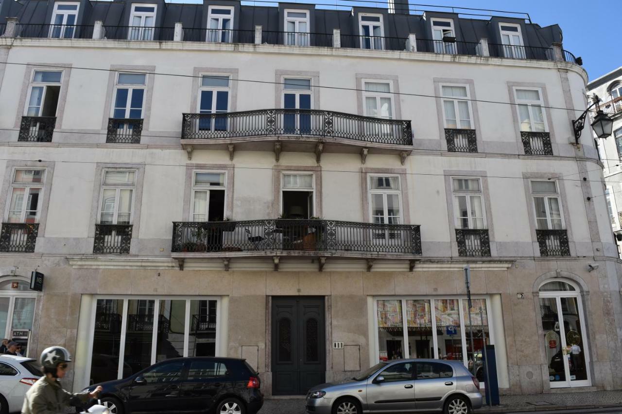 Architect-Designed Loft In A Historic Hilltop Neighborhood Lisboa Exterior foto