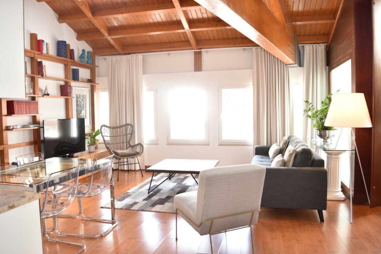 Architect-Designed Loft In A Historic Hilltop Neighborhood Lisboa Exterior foto
