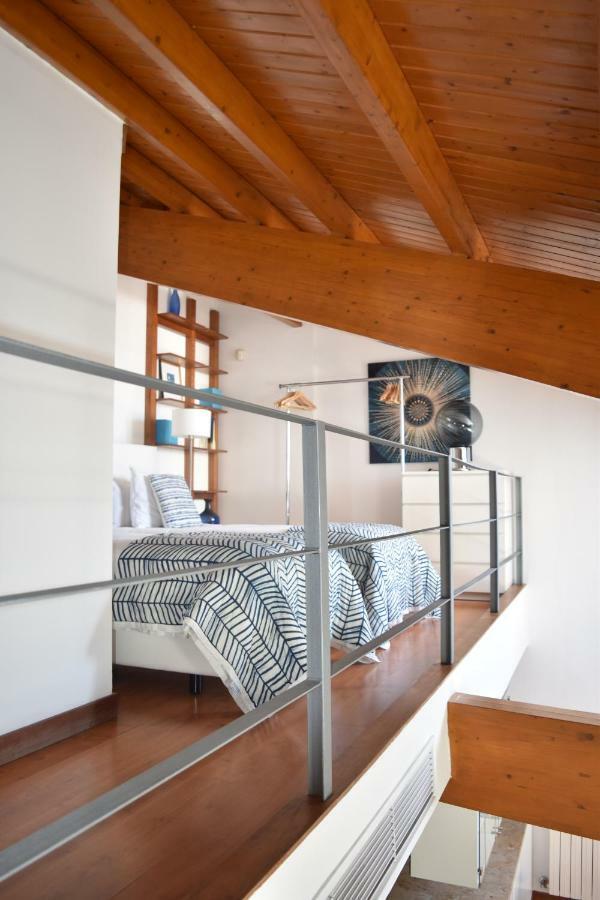 Architect-Designed Loft In A Historic Hilltop Neighborhood Lisboa Exterior foto
